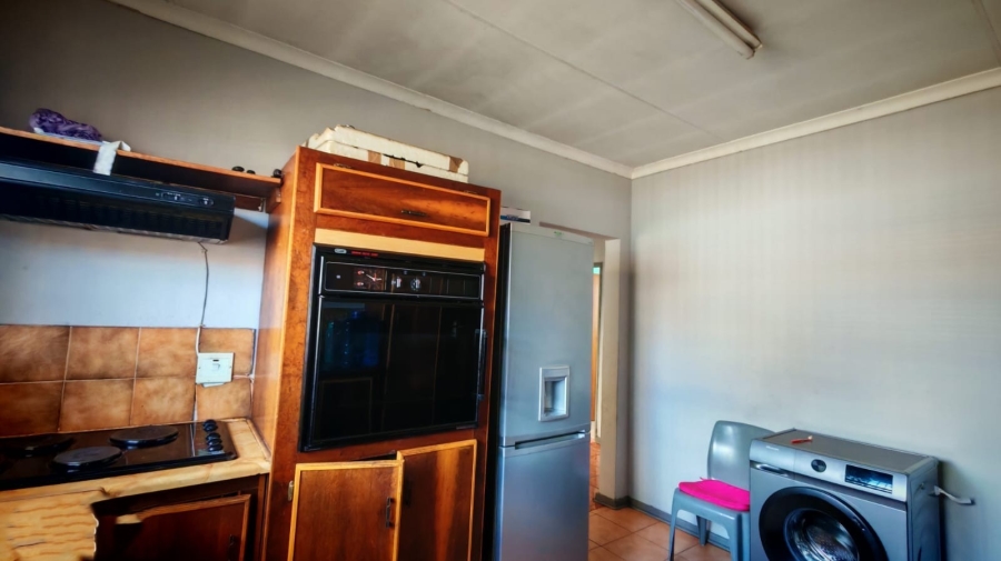 3 Bedroom Property for Sale in Kagisanong Free State